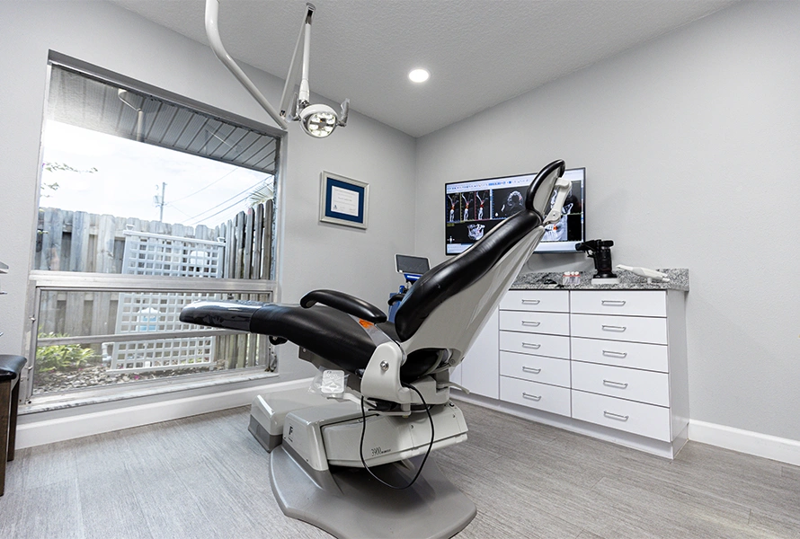 Crawford Dentistry office