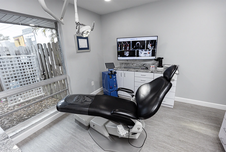 Crawford Dentistry office