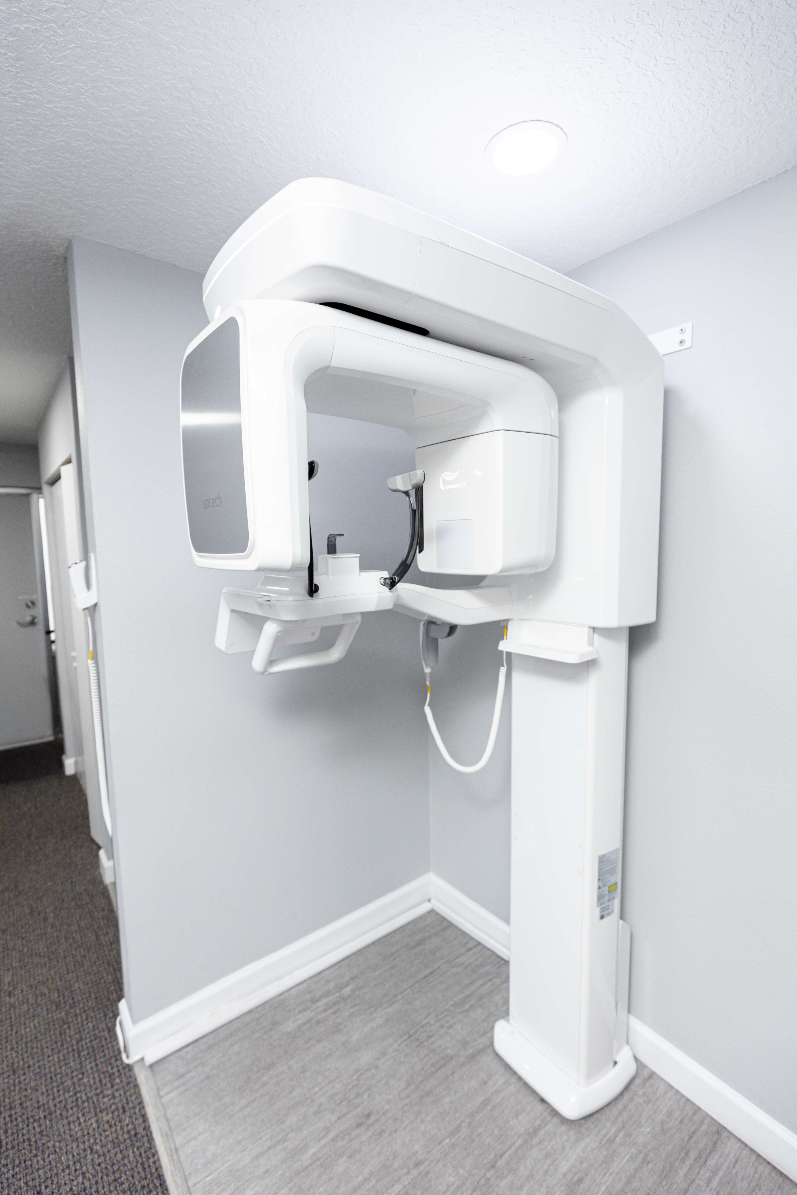 Cone beam CT scanner at Crawford Implant Dentistry