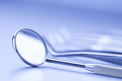 Going on Vacation? How to Avoid a Dental Emergency