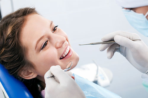 Stay Calm During a Holiday Dental Emergency